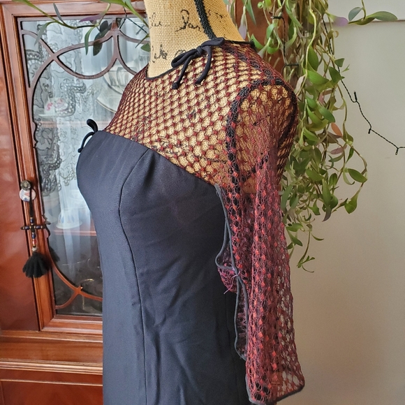 VINTAGE Black DRESS - Picture 4 of 13